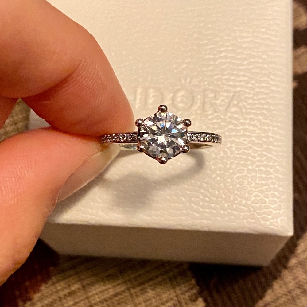 Pandora’s clear sparkling crown ring